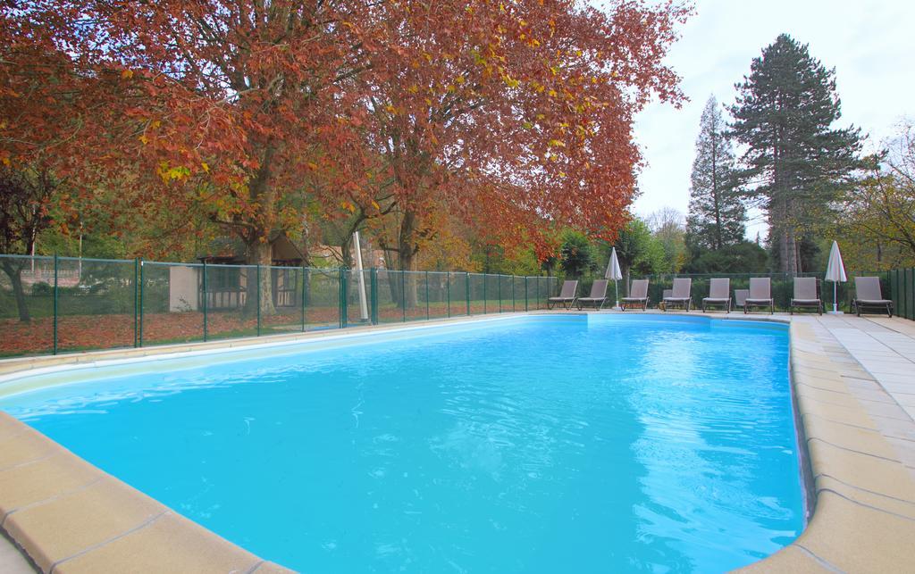 Aparthotel Karma Manoir Des Deux Amants Connelles Exterior foto